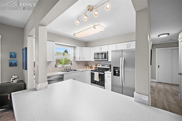 2633 E Bijou Street, Colorado Springs, CO 80909
