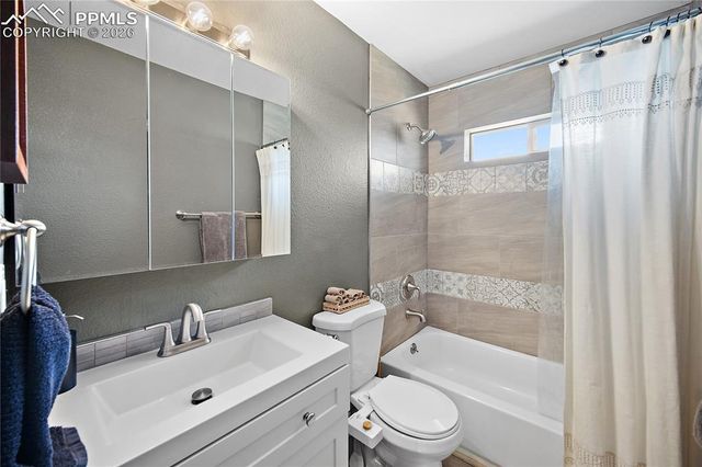 2633 E Bijou Street, Colorado Springs, CO 80909