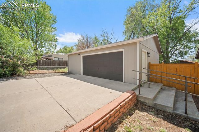 2633 E Bijou Street, Colorado Springs, CO 80909