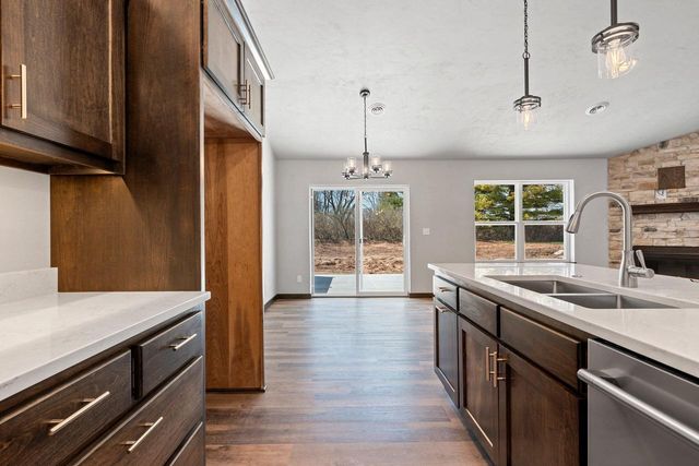 2510 Stoney Brook COURT, Manitowoc, WI 54220