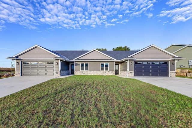 2510 Stoney Brook COURT, Manitowoc, WI 54220