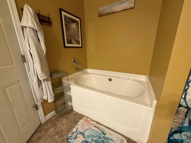 5218 Linton Street, Ashville, OH 43103