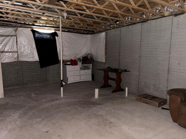 5218 Linton Street, Ashville, OH 43103