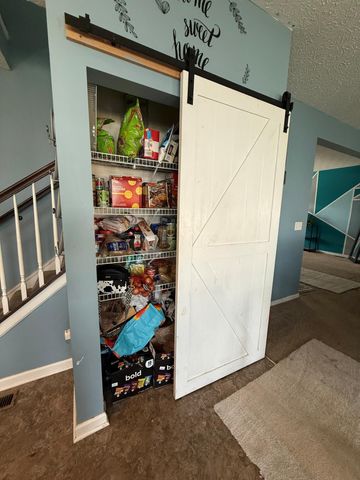 5218 Linton Street, Ashville, OH 43103