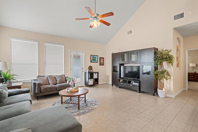 4007 Bluestone LN, Round Rock, TX 78665