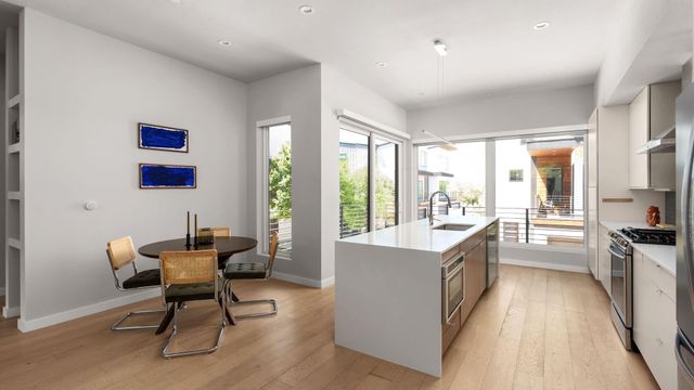 5605 Sunshine DR 11, Austin, TX 78756