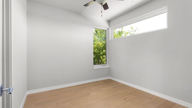 5605 Sunshine DR 11, Austin, TX 78756