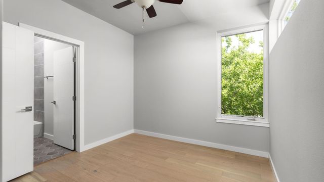 5605 Sunshine DR 11, Austin, TX 78756