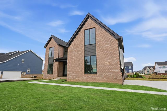 2417 Provencal Drive, Commerce Charter Township, MI 48382