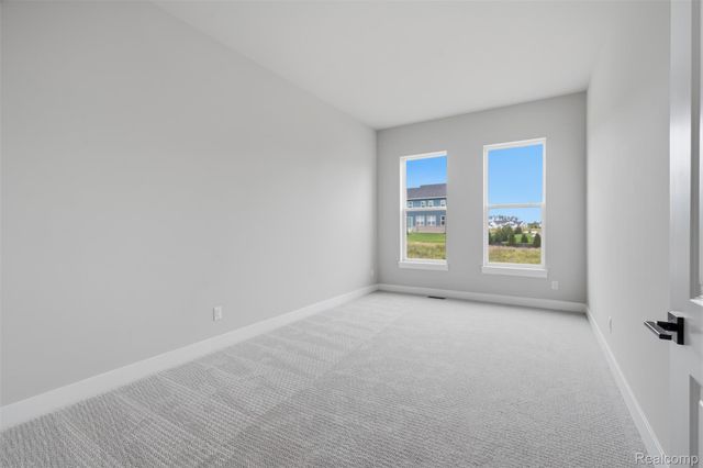 2417 Provencal Drive, Commerce Charter Township, MI 48382