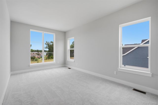 2417 Provencal Drive, Commerce Charter Township, MI 48382