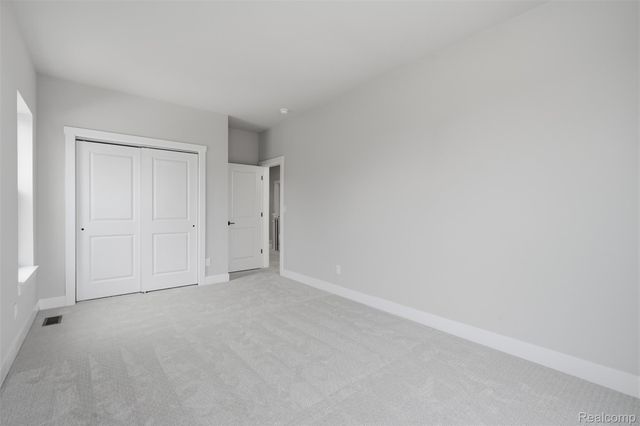 2417 Provencal Drive, Commerce Charter Township, MI 48382
