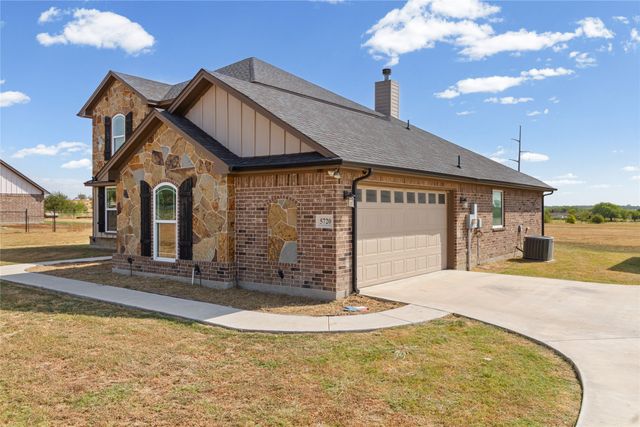 5720 County Road 1017, Joshua, TX 76058