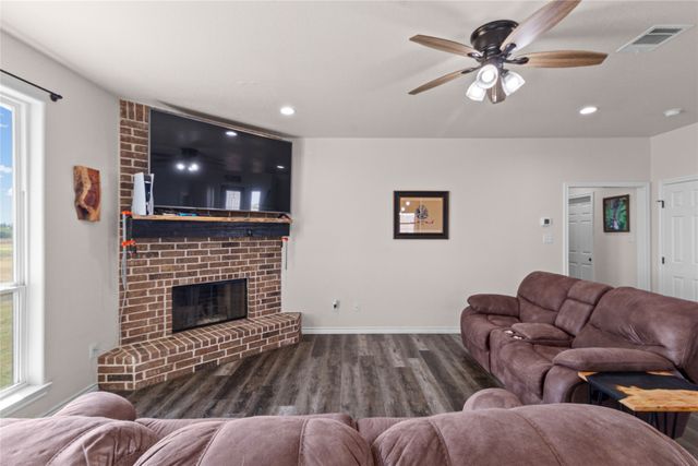 5720 County Road 1017, Joshua, TX 76058