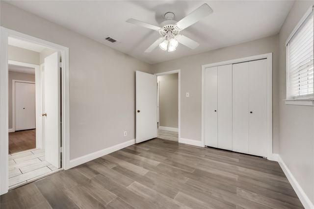 926 Hampshire Street, Grand Prairie, TX 75050