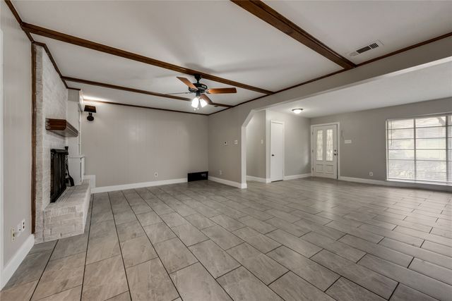 926 Hampshire Street, Grand Prairie, TX 75050