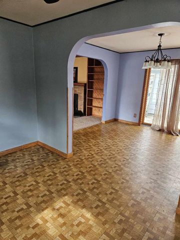 111 S Prentice Street, Evansville, WI 53536