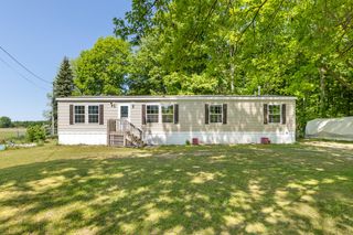 2757 127th Avenue, Morley, MI 49336