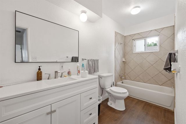 8100 Sunrise Blvd, Citrus Heights, CA 95610