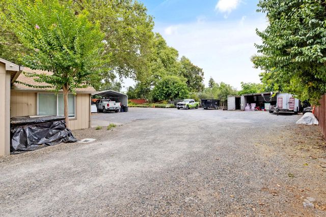 8100 Sunrise Blvd, Citrus Heights, CA 95610