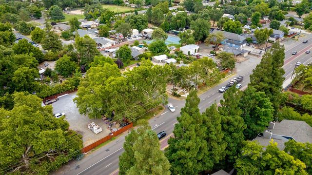 8100 Sunrise Blvd, Citrus Heights, CA 95610