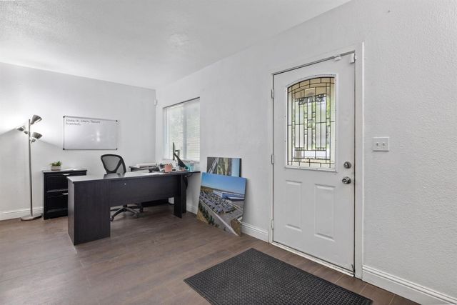 8100 Sunrise Blvd, Citrus Heights, CA 95610
