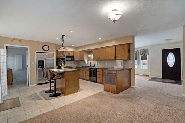 5745 Lakeview Terrace, Springfield, MO 65810