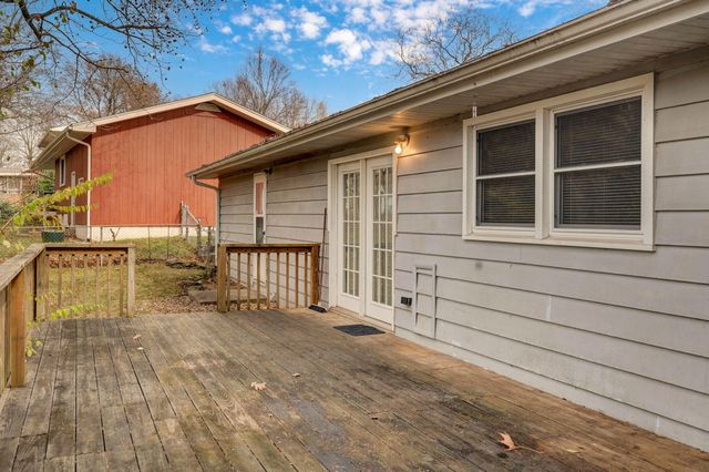 5745 Lakeview Terrace, Springfield, MO 65810