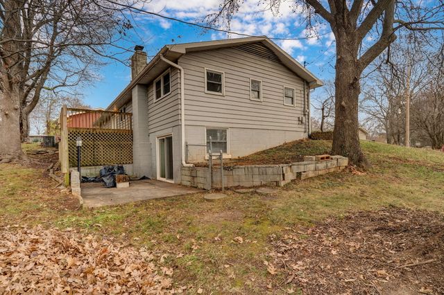 5745 Lakeview Terrace, Springfield, MO 65810