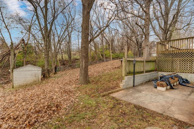 5745 Lakeview Terrace, Springfield, MO 65810