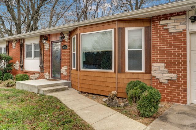 5745 Lakeview Terrace, Springfield, MO 65810