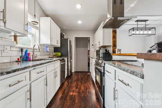 3554 Jared Court, Matthews, NC 28105