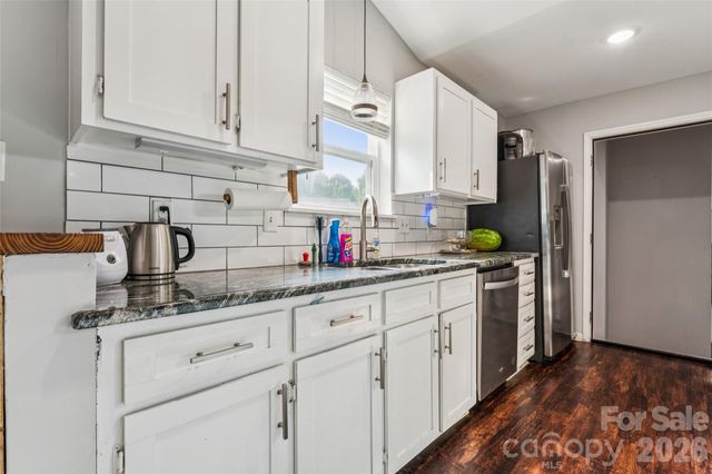 3554 Jared Court, Matthews, NC 28105