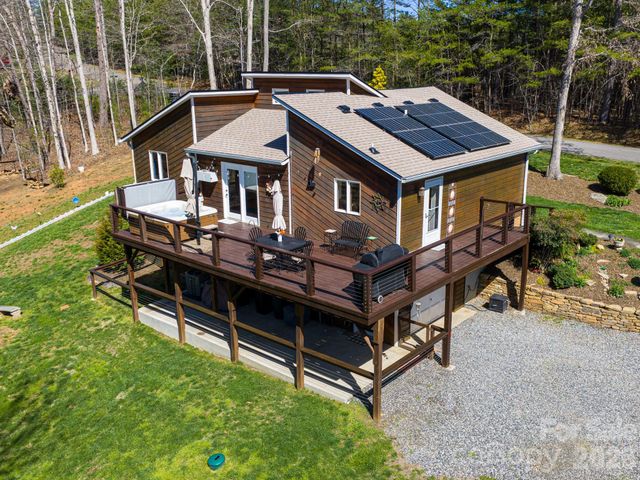 39 Red Oak Lane, Alexander, NC 28701