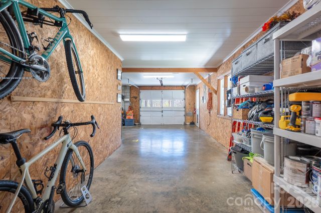 39 Red Oak Lane, Alexander, NC 28701