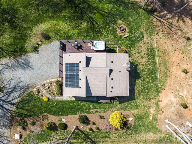 39 Red Oak Lane, Alexander, NC 28701