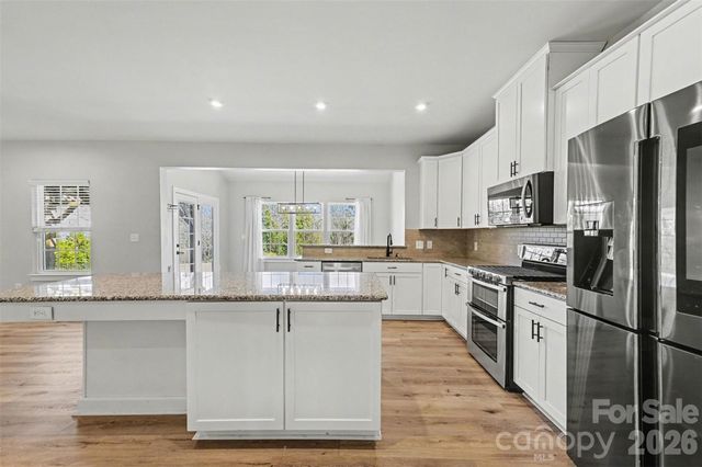 136 Tetcott Street, Mooresville, NC 28115