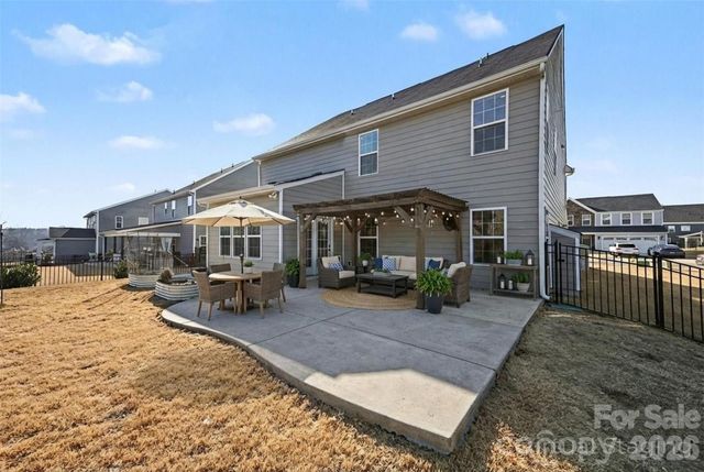 136 Tetcott Street, Mooresville, NC 28115