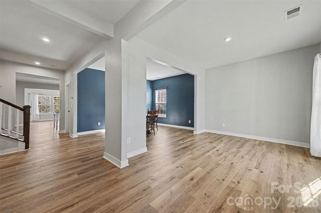 136 Tetcott Street, Mooresville, NC 28115