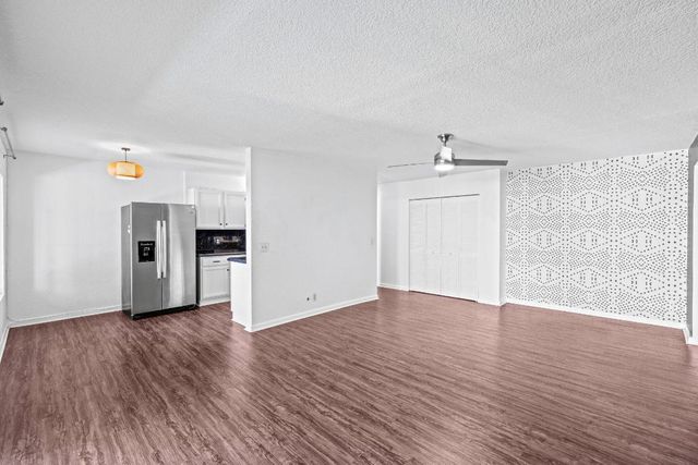 150 Pineview Road C7, Jupiter, FL 33469