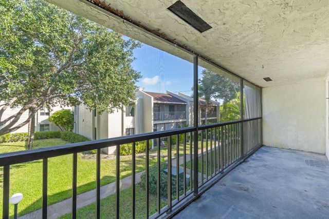 150 Pineview Road C7, Jupiter, FL 33469