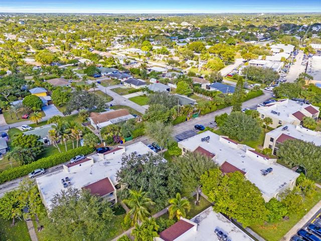 150 Pineview Road C7, Jupiter, FL 33469