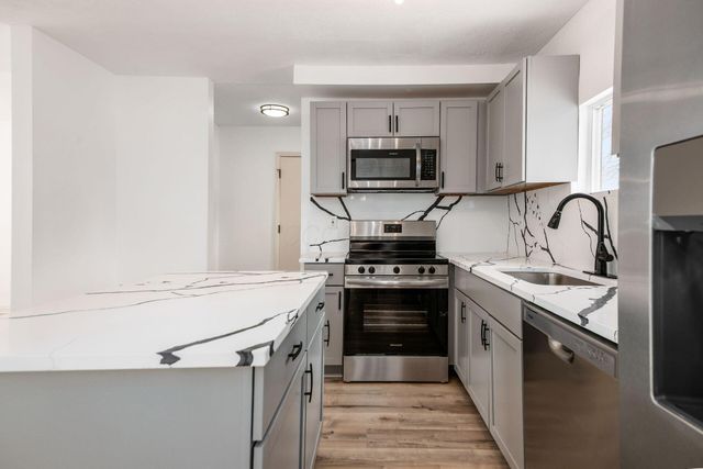 5207 Kornwal Drive, Columbus, OH 43232