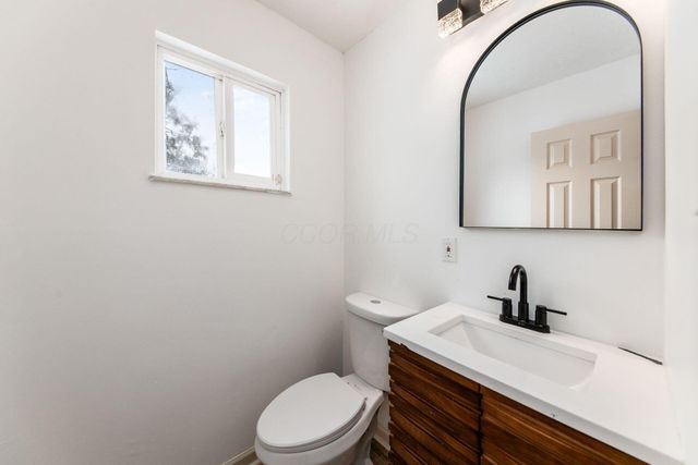 5207 Kornwal Drive, Columbus, OH 43232