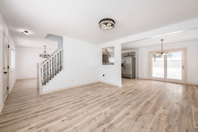 5207 Kornwal Drive, Columbus, OH 43232