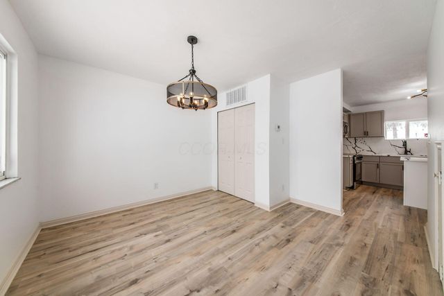 5207 Kornwal Drive, Columbus, OH 43232