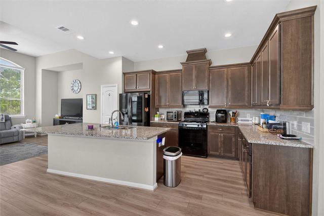 16207 Northern Cardinal Lane, Cypress, TX 77433