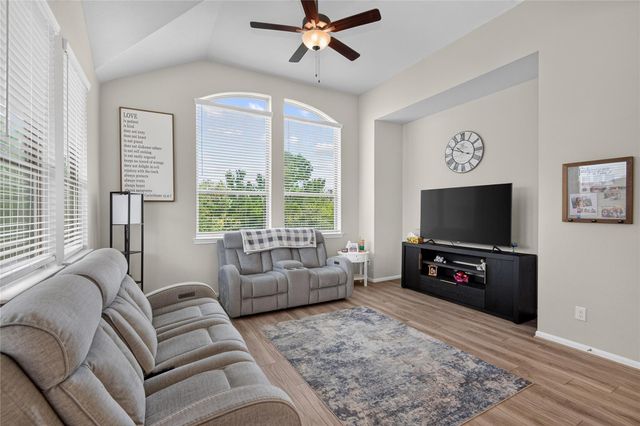16207 Northern Cardinal Lane, Cypress, TX 77433