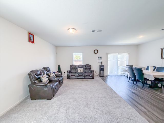 12 Elderbrook Lane, Edgecliff Village, TX 76134