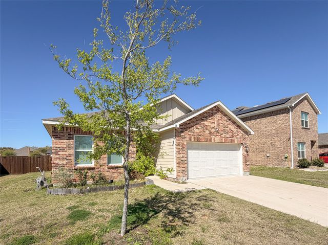 12 Elderbrook Lane, Edgecliff Village, TX 76134